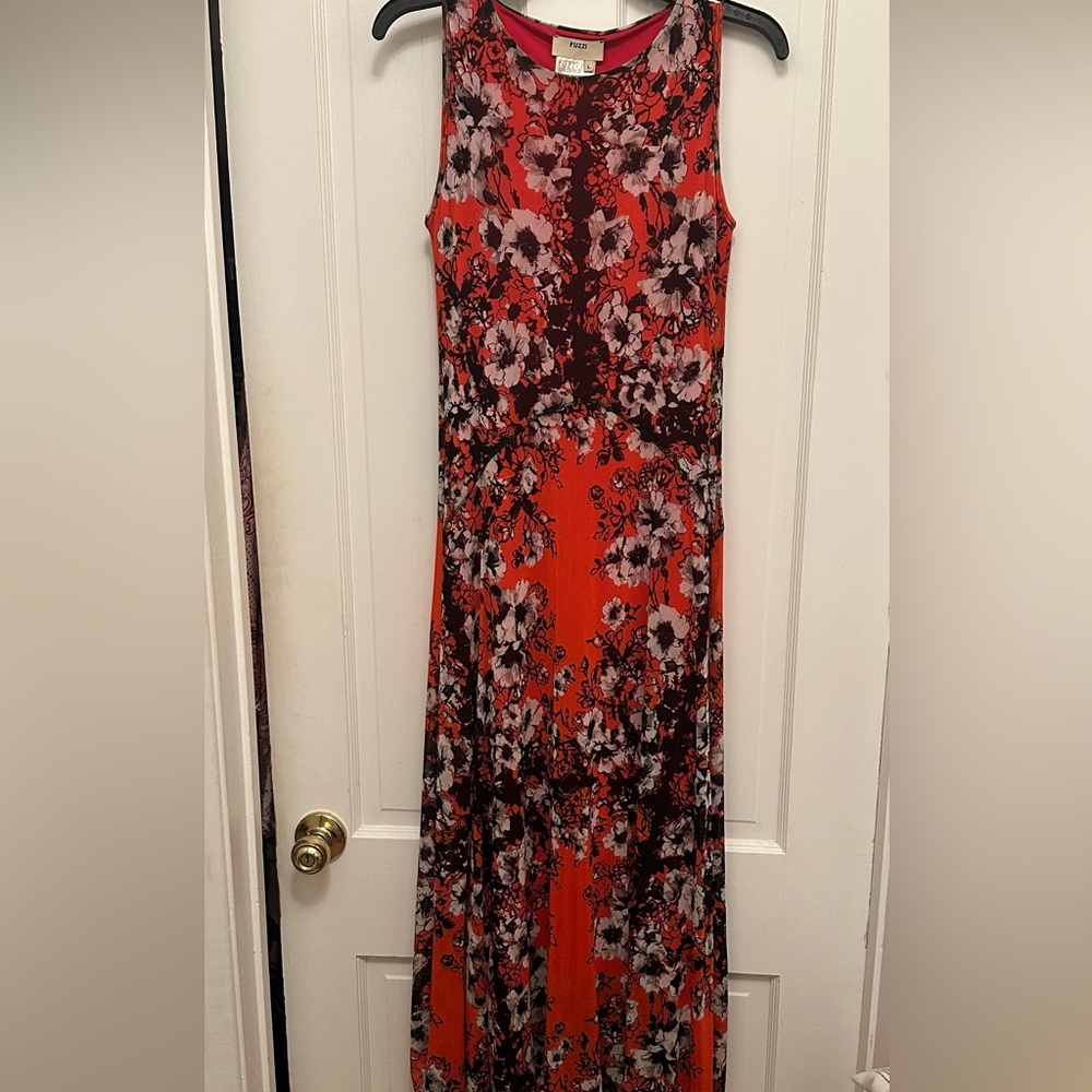 Sleeveless EUC Size L Red Floral Maxi Dress by Italian Design House FUZZI